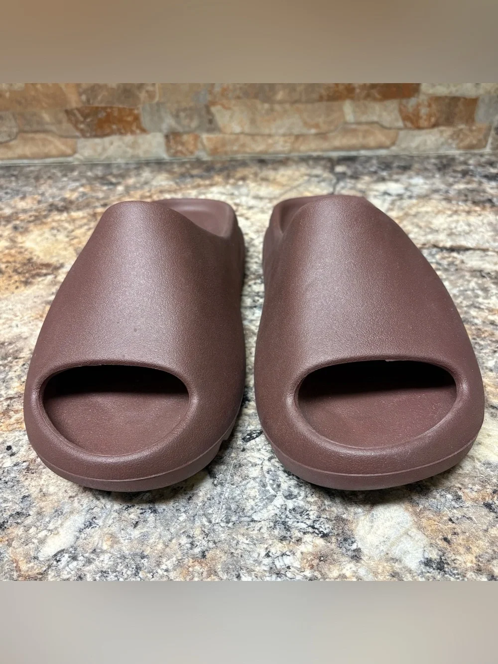 Yeezy YS-01 Fudge Slides Size 9
